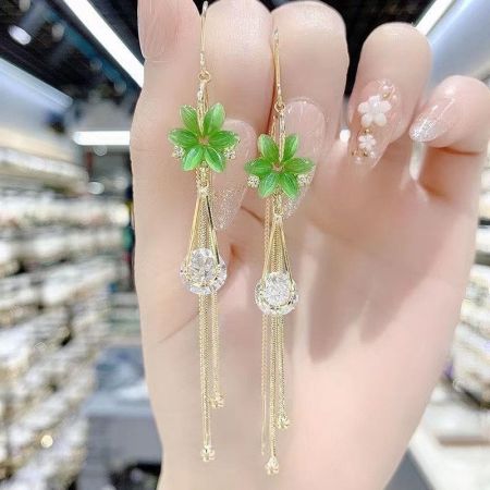 Earring Green model:102